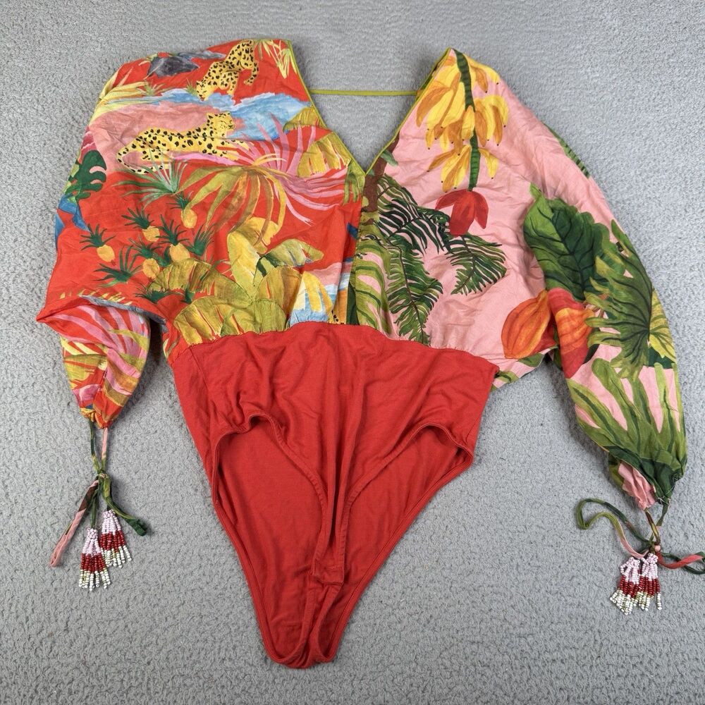 FARM & RIO Top Bodysuit Large Animal‎ Mix Print Plunge V-Neck V-Back Blouson